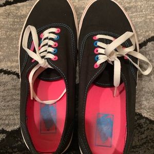 Black vans authentic